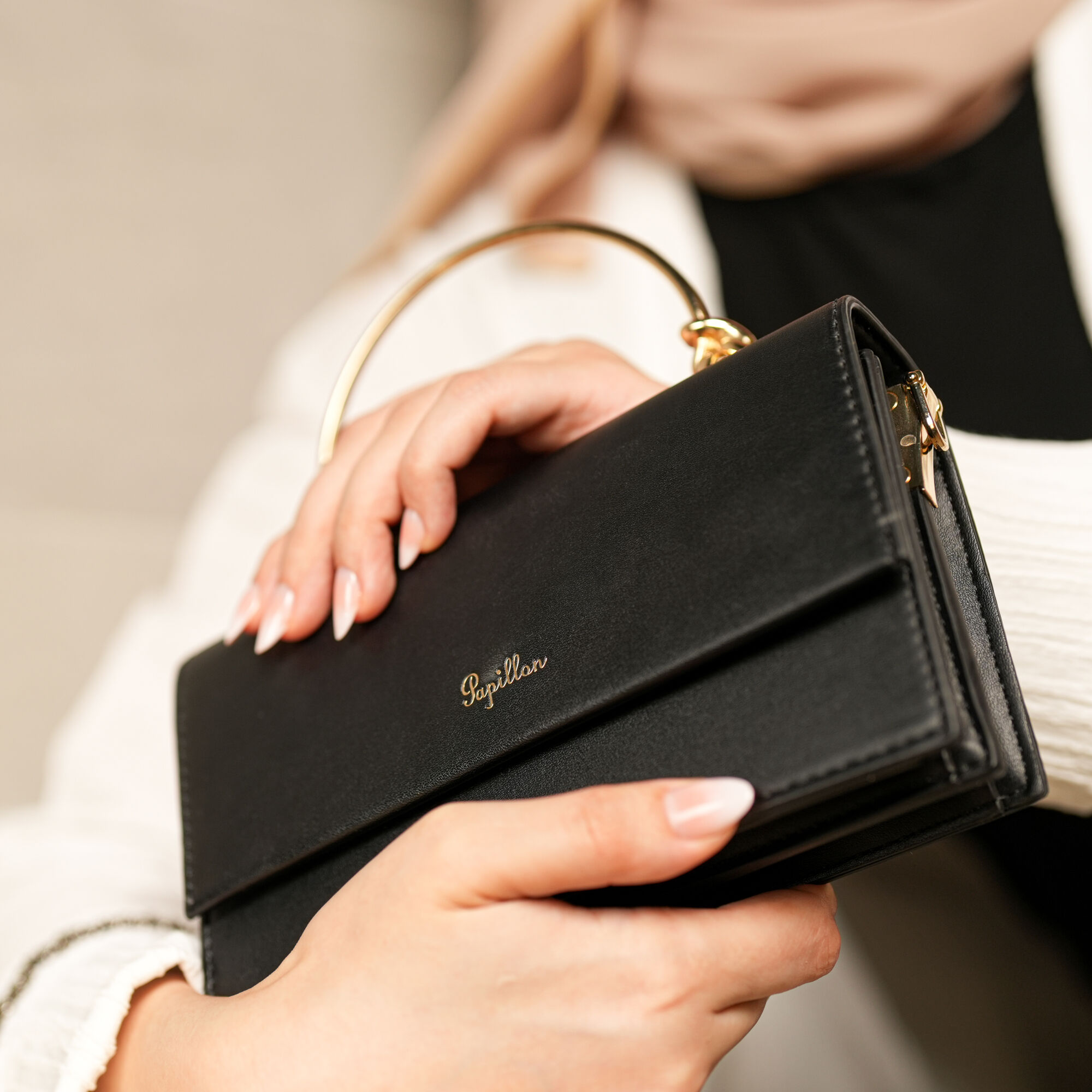 Papillon Handbag Black- Women&rsquo;s bags - NOR-83181